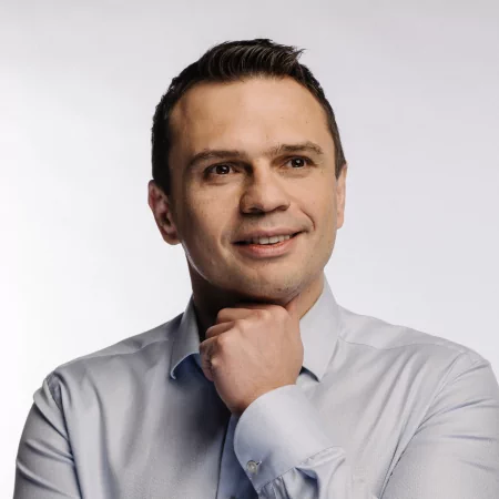 Тигран Амалян
