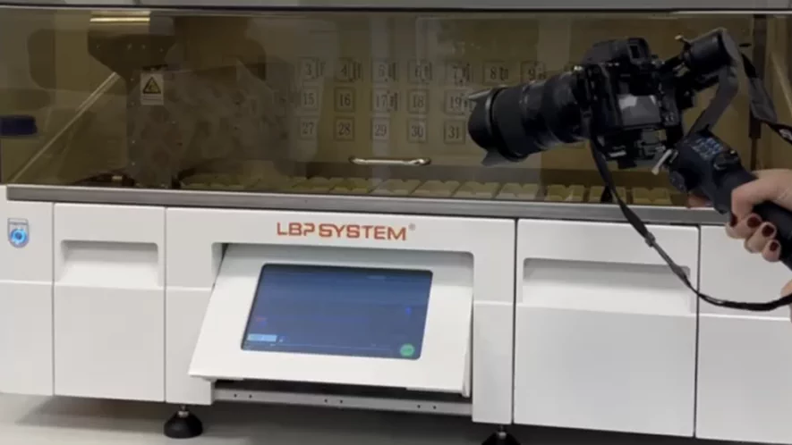 ініціював впровадження в Україні програмно-апаратного комплексу Cor LAB для діагностики раку